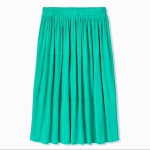 TORRID TURQUOISE ACCORDION PLEATED TIERED TEA LENGTH SKIRT